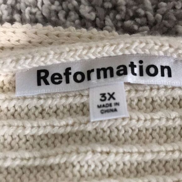Reformation Woman Cort Ribbed Crop Sweater - Size: 3X - Picture 7 of 8